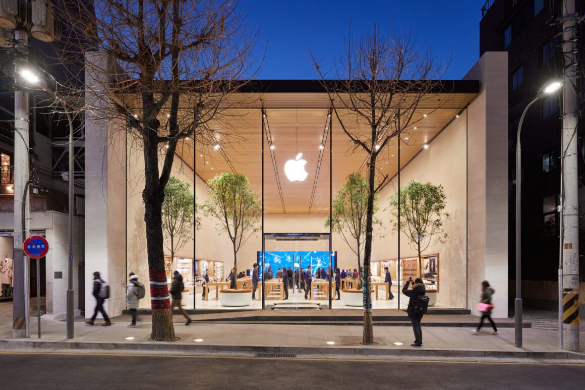 Seoul Apple Garosugil 01242018 scaled