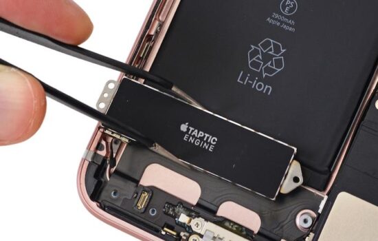 516526 iphone 7 teardown