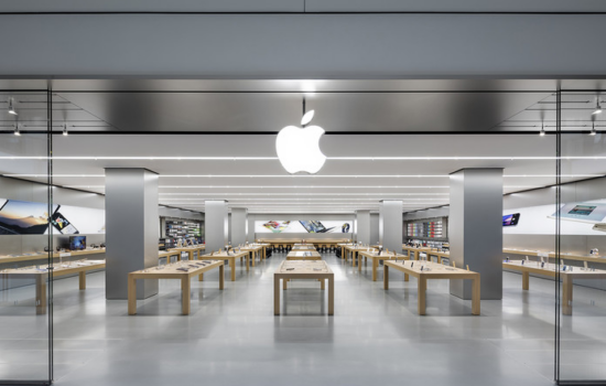 apple store queens center mall
