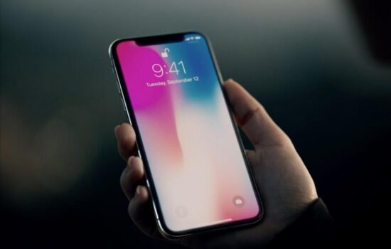 iPhone X