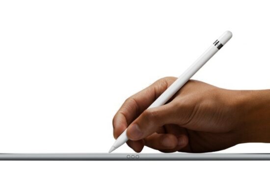 apple pencil white