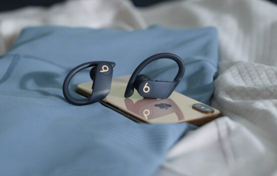 powerbeats pro 03