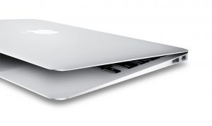 MacBook Air 11 side