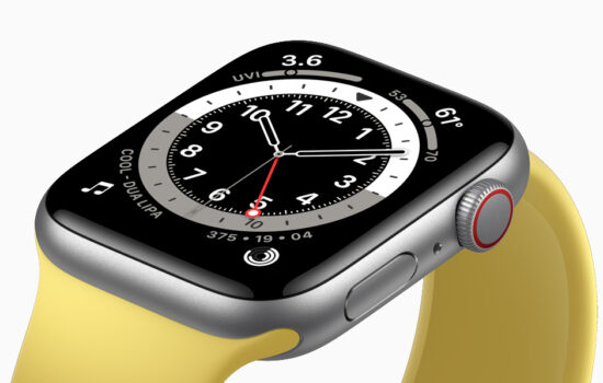 Apple watch SE Aluminum silver case yellow band 09152020 big