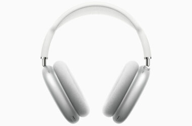 apple airpods max hero 12082020 scaled