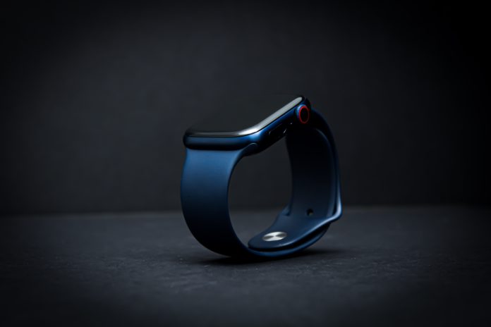 Apple Watch Series 7 to Feature Newly-Engineered, Double-Sided S7 Chip -  Appleosophy