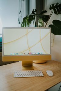 photo 1622774214351 0578373c8e1b scaled