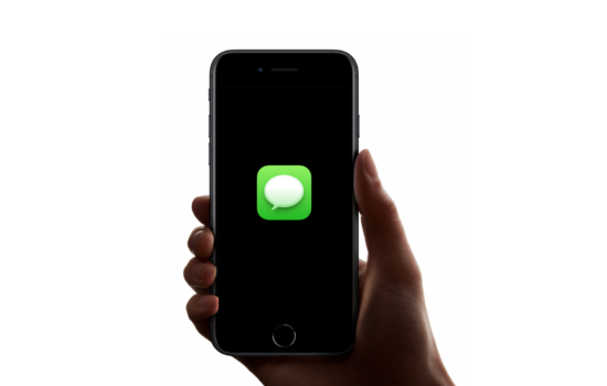 Sketchy Rumor Claims Apple Is Working On A Redesigned Messages App for iPhone
