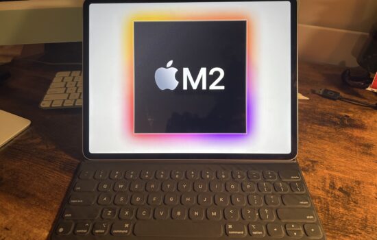 iPad Air 13-inch with M2 chip illustration and Smart Keyboard Folio