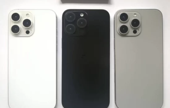 Dummy models of the iPhone 16 Pro provided by Sonny Dickson