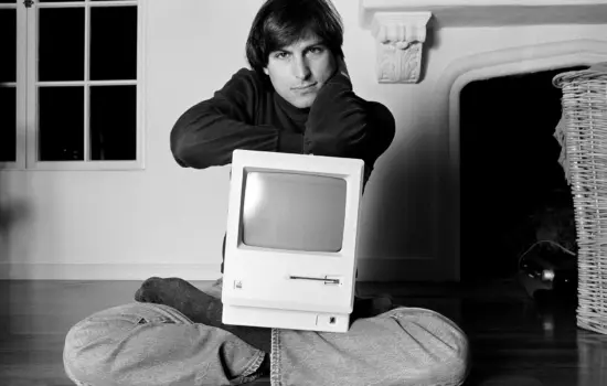 Mac on Lap Classic