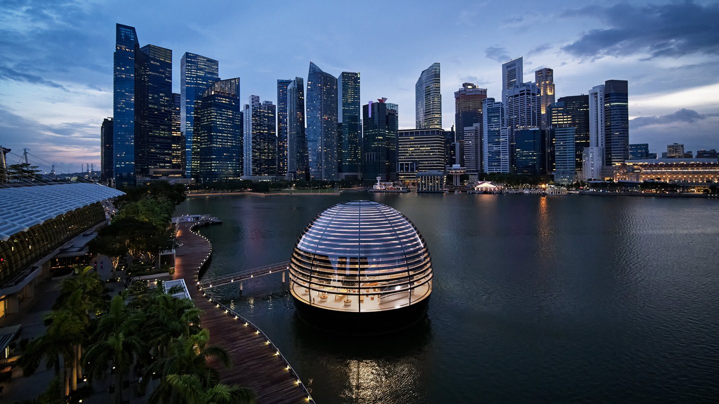 d77022f1 apple nso marina bay sands aerial view 09072020 full bleed image