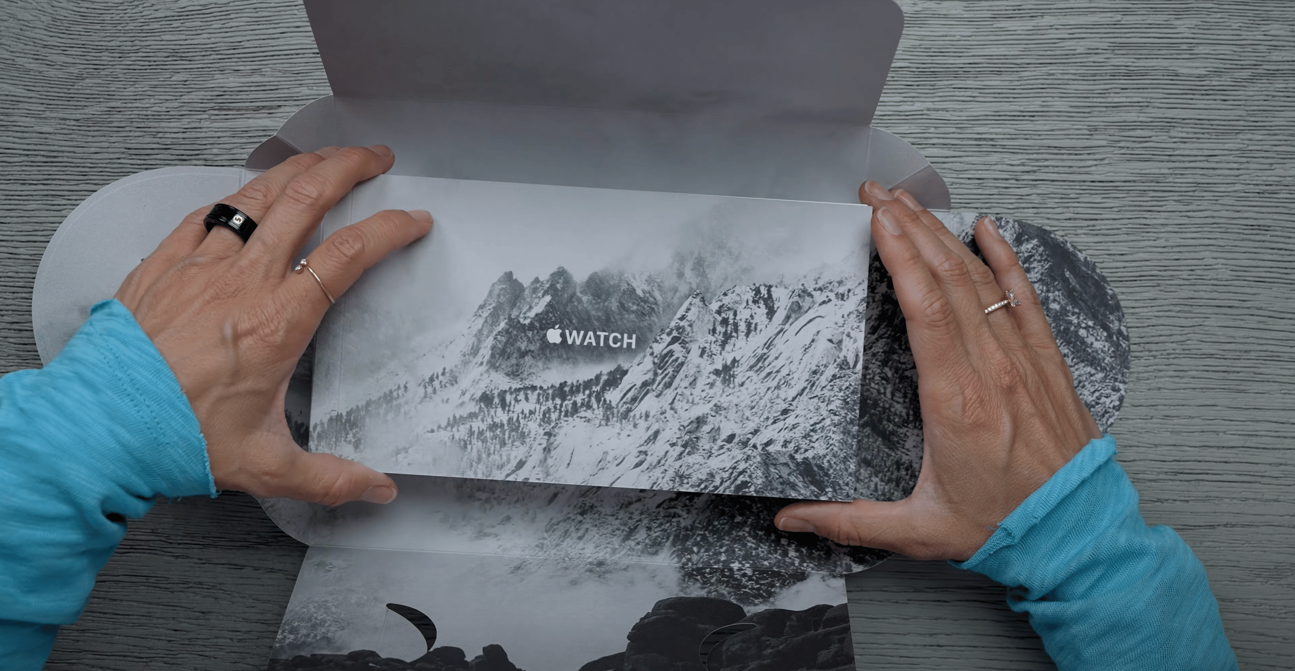 Apple Watch Ultra Packaging 4