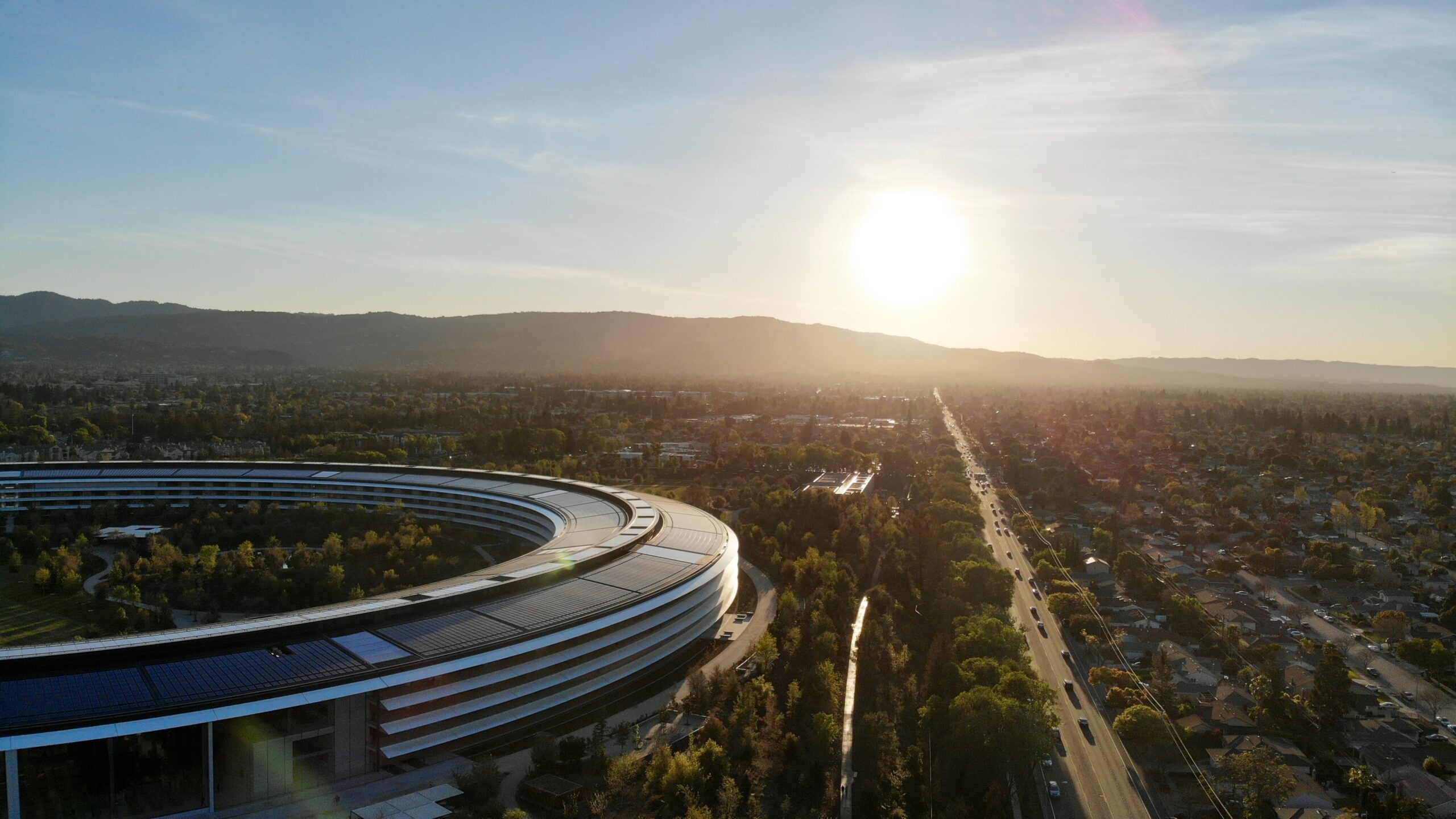 Apple reports Q1-23 earnings of $117.15 billion in revenue vs. the $121.10 billion estimated; missing expectations