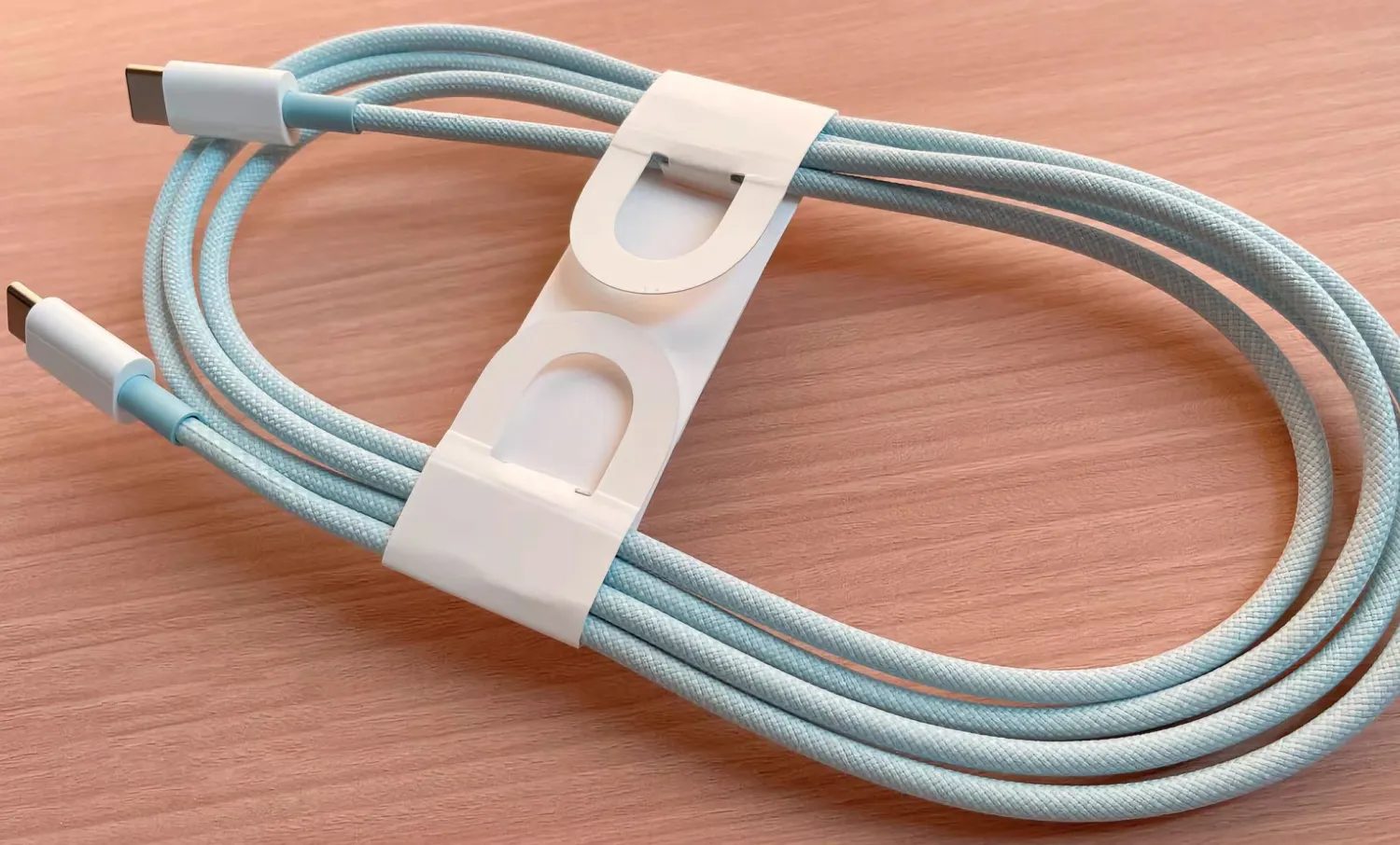 iPhone 15’s USB-C Cable Could Be Throttled to USB 2.0 Speeds