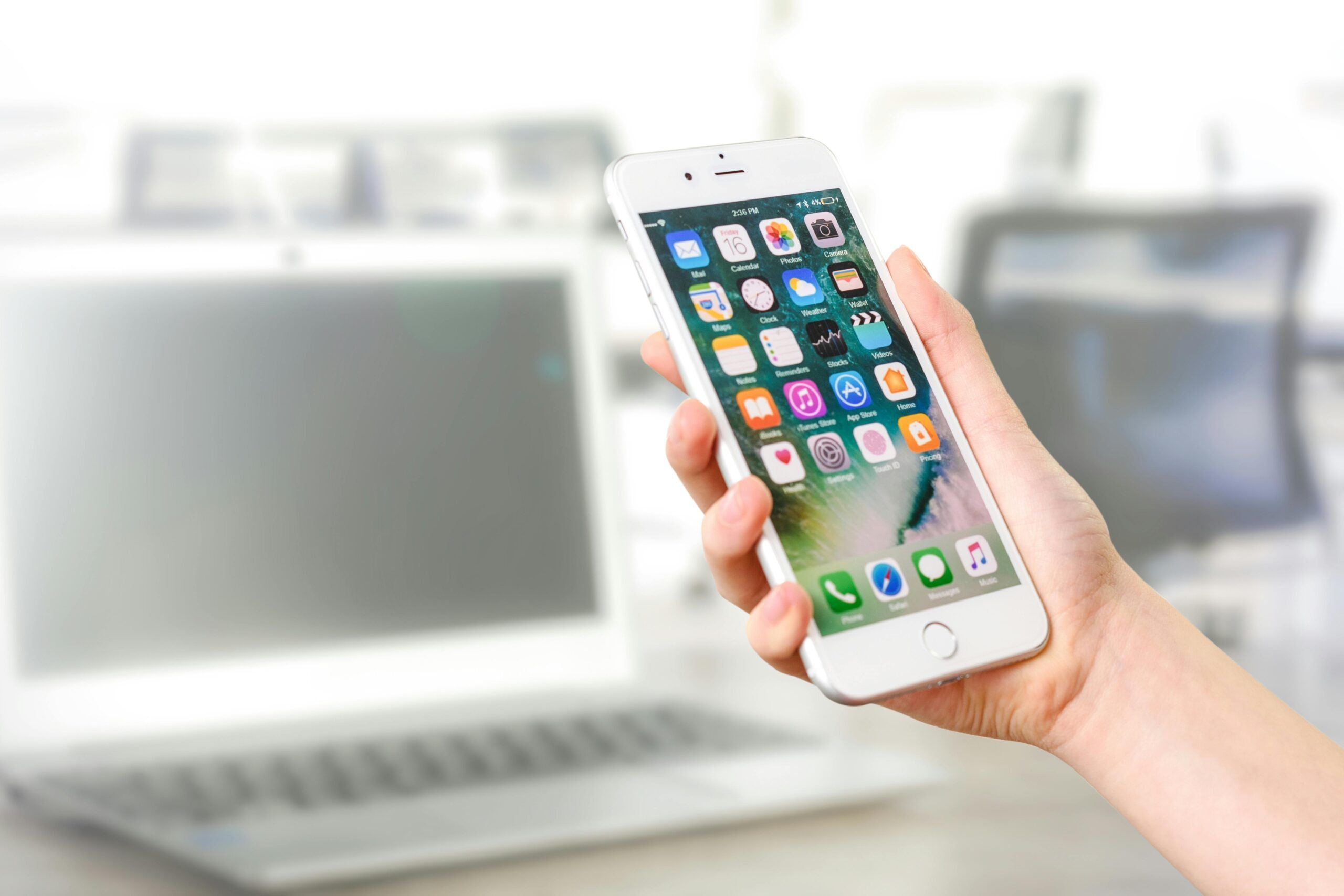 Tricks You Didn’t Know You Could Do With Your iPhone