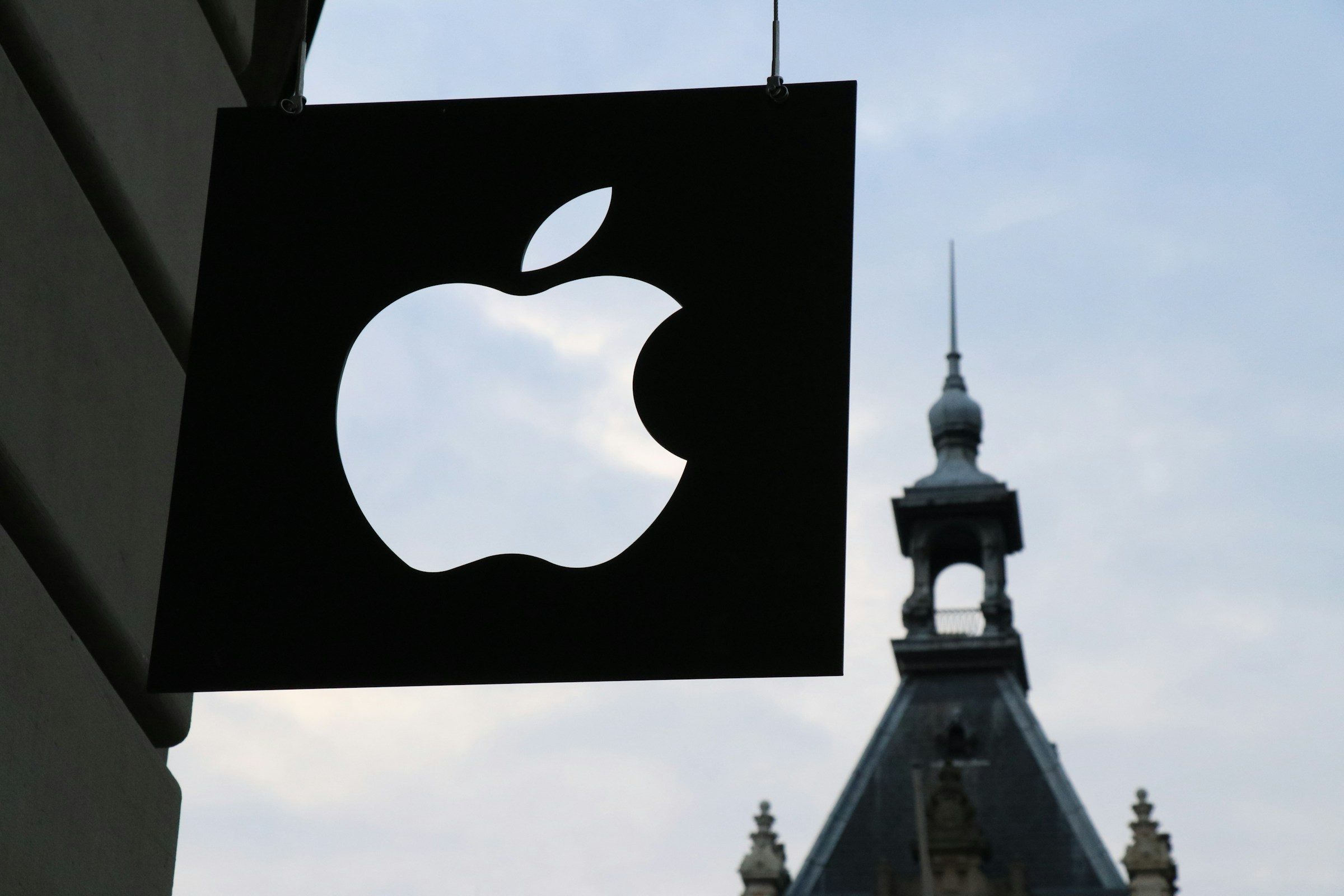 The Evolution of iOS: How Apple set the standard for mobile gaming
