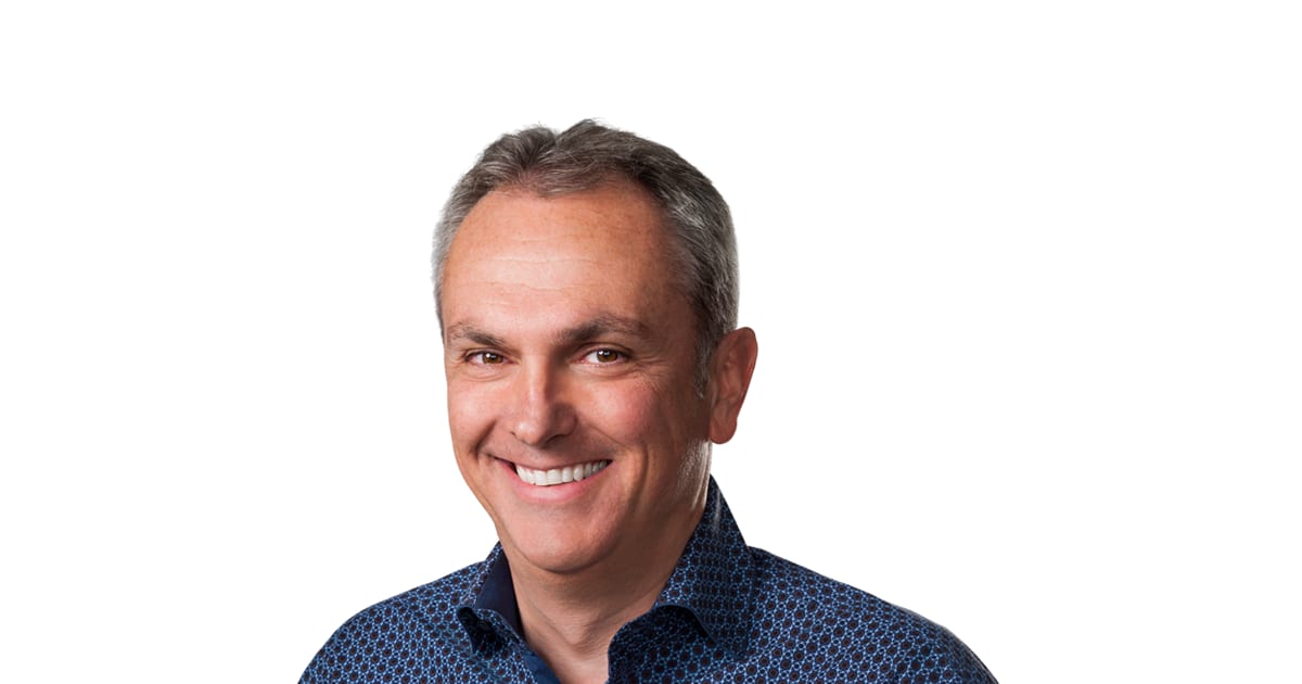 Maestri Hands Off His Last Big Job at Apple