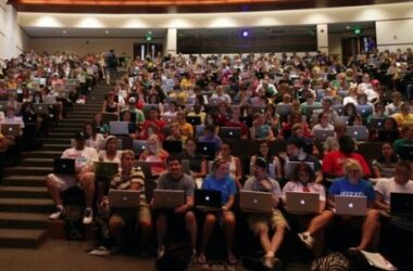 macbooks college 640x295