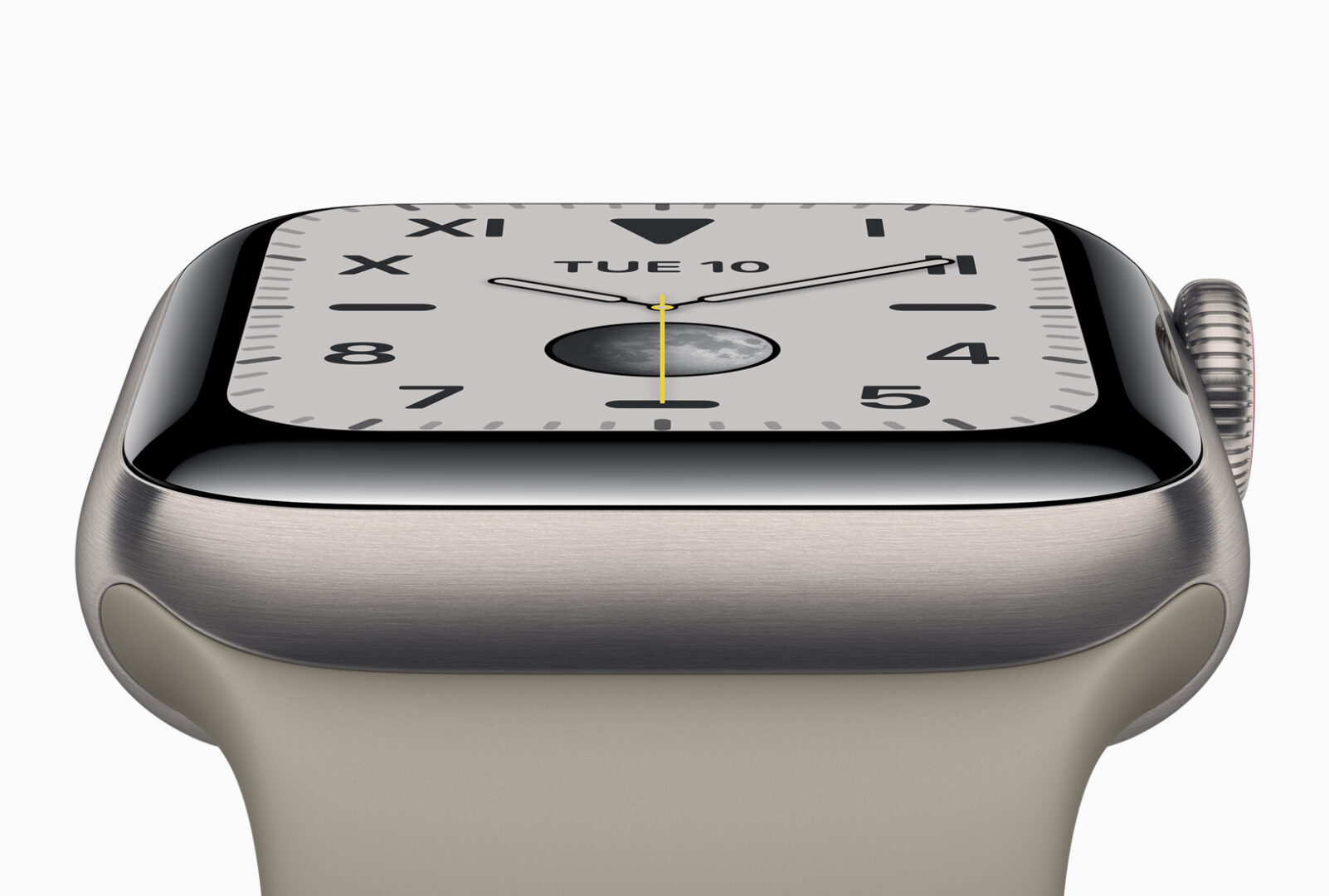 Apple Watch Edition Series 5 in natural titanium